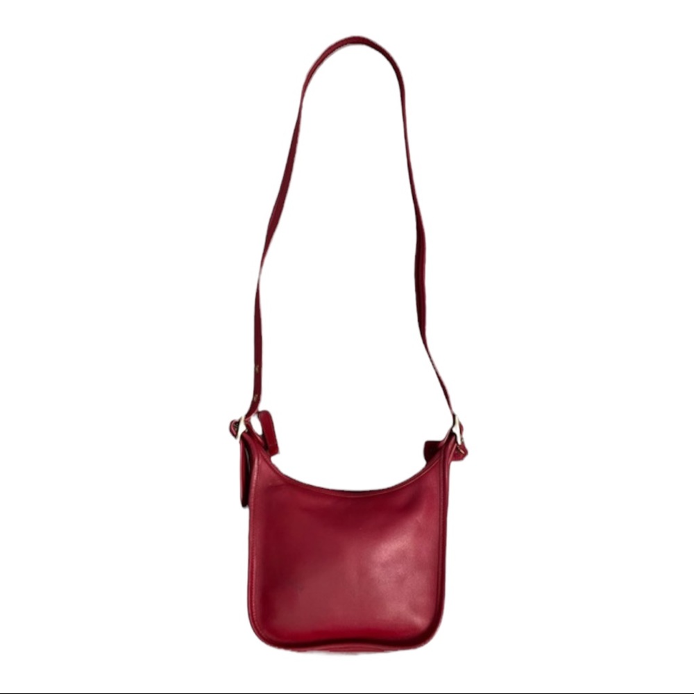Coach Legacy Janice 9950 Red Leather Crossbody Bag Adjustable Strap Gold Buckle